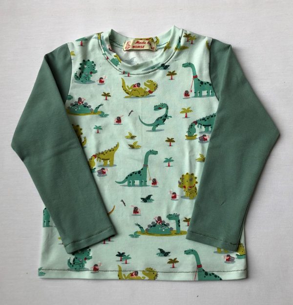 Mintgroe-t-shirt-med-dinos-oeko-tex-bomuld-elastan