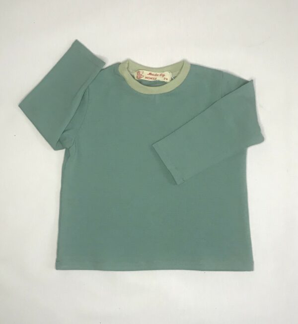oekologisk-t-shirt-med-lange-aermer-stoevet-groen-bomuld-elastan