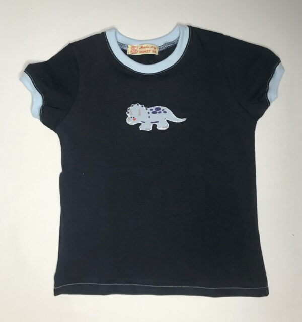 T-shirt-marineblaa-med-dinoapplikation-korte-aermer-oekologisk-jersey